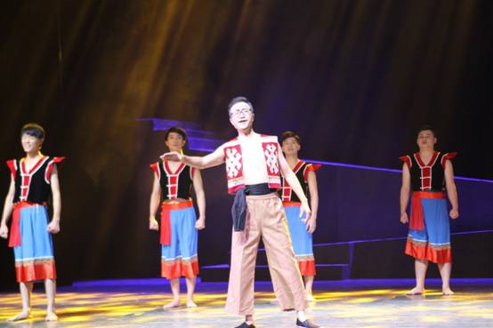 E:\2016.12.1桑植民歌筛选照片\IMG_3619.JPG